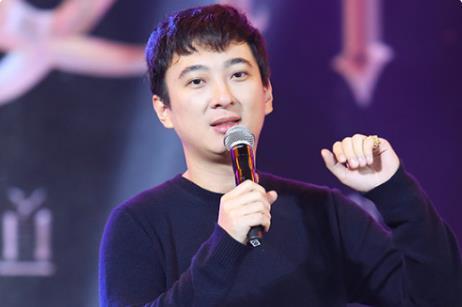 娱乐吃瓜张万森,娱乐吃瓜界的风云人物