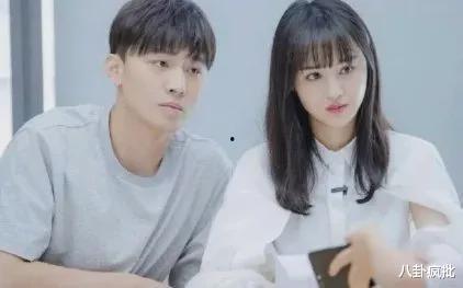 娱乐圈吃瓜主播怎么做,如何成为热门话题制造者